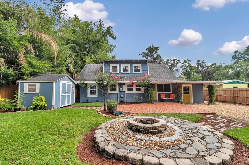 956 NE 5th Street Ocala FL 34470