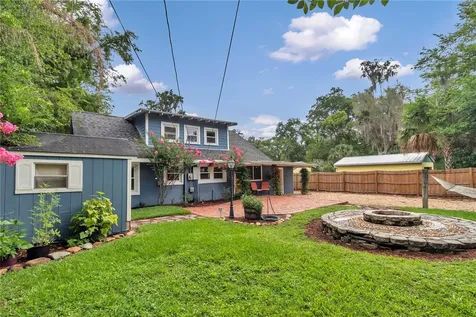 956 NE 5th Street Ocala FL 34470