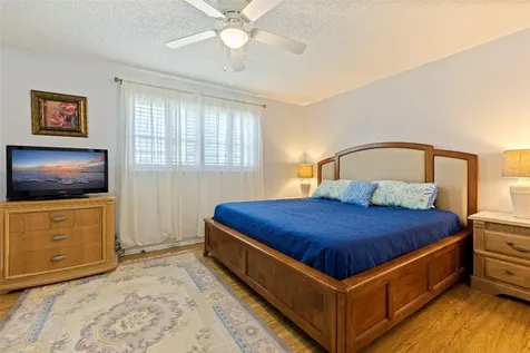 5975 Terrace Park Drive N St Petersburg FL 33709