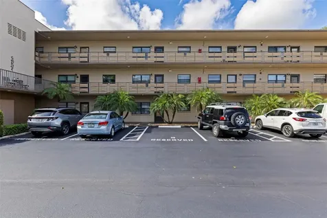 5975 Terrace Park Drive N St Petersburg FL 33709