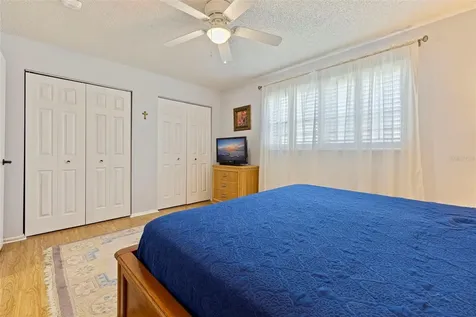 5975 Terrace Park Drive N St Petersburg FL 33709