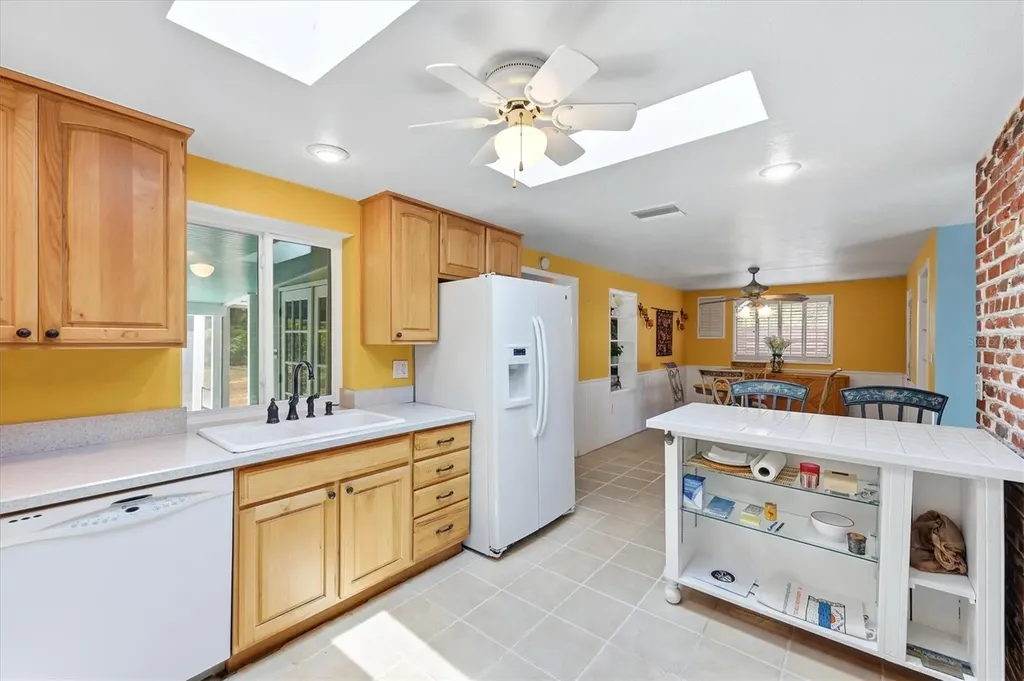2233 Alice Road Sarasota FL 34231