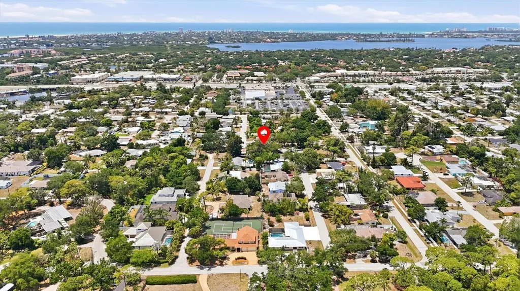 2233 Alice Road Sarasota FL 34231