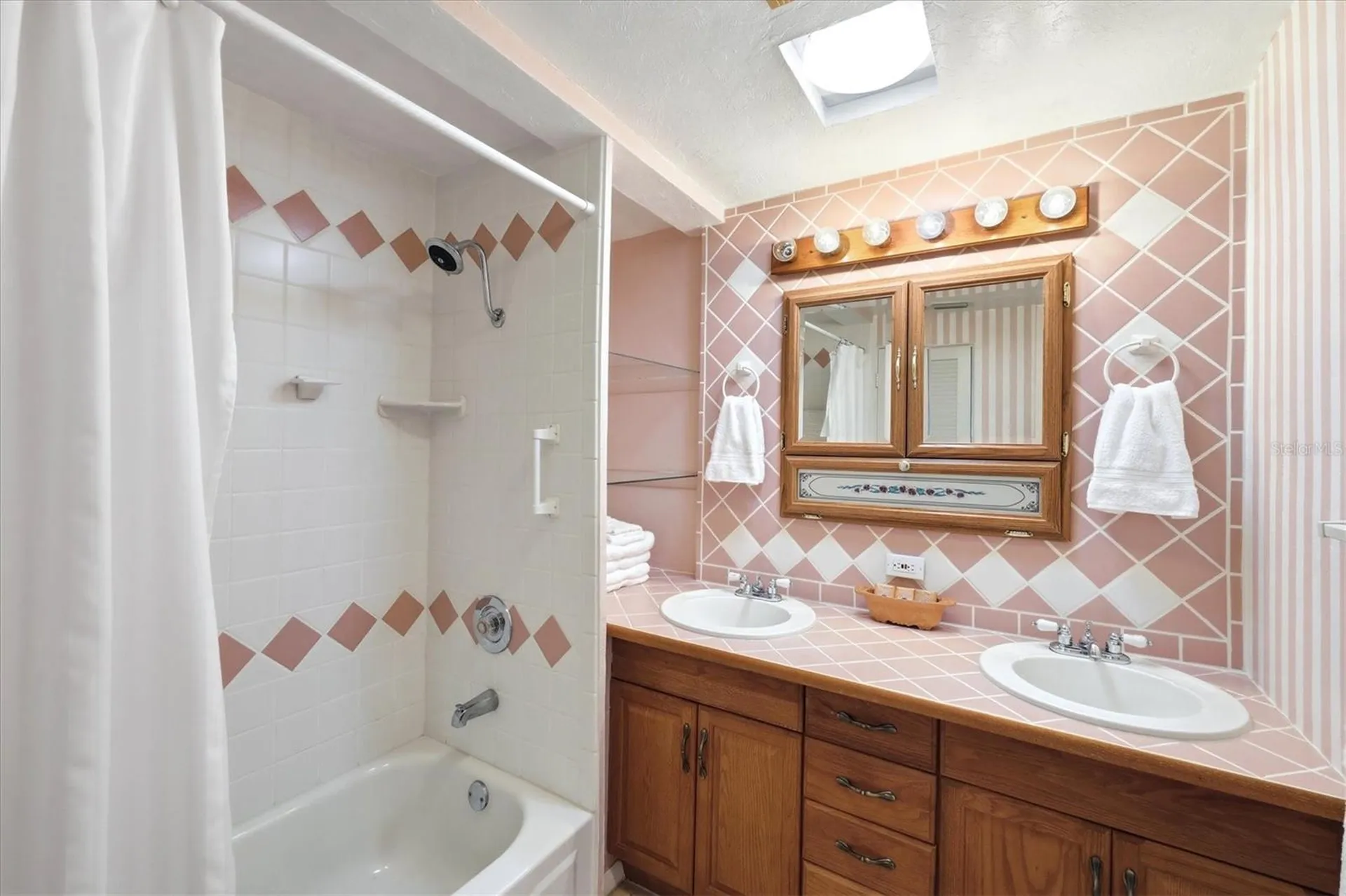 2233 Alice Road Sarasota FL 34231