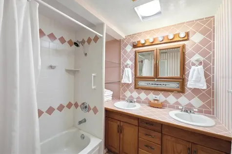2233 Alice Road Sarasota FL 34231