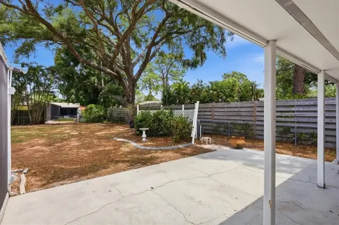 2233 Alice Road Sarasota FL 34231