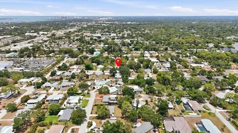 2233 Alice Road Sarasota FL 34231