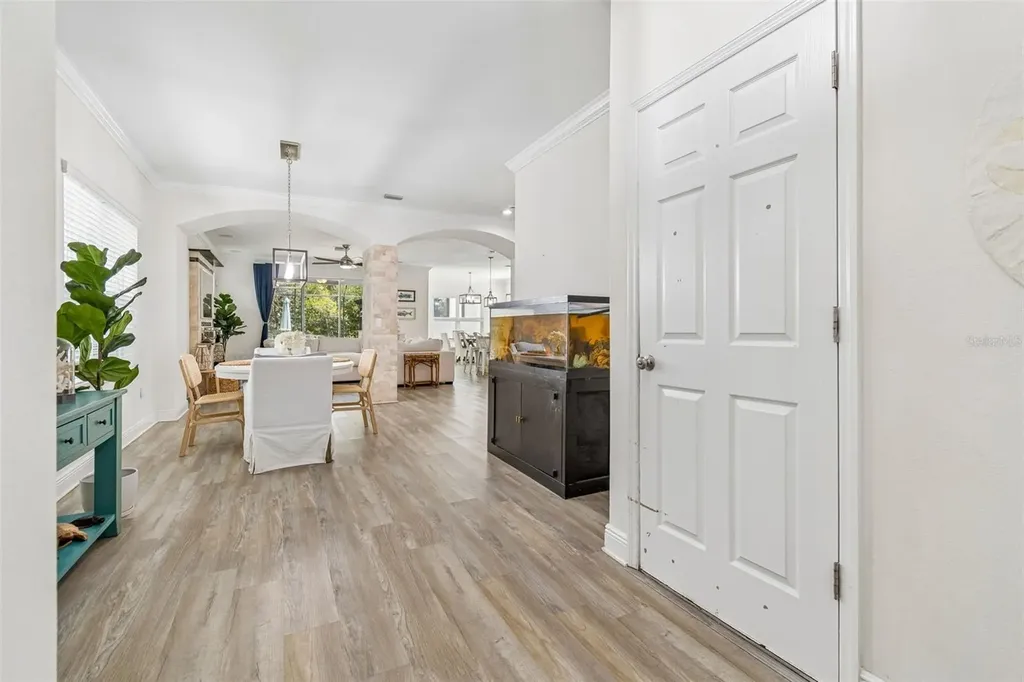 16214 Bayberry View Drive Lithia FL 33547