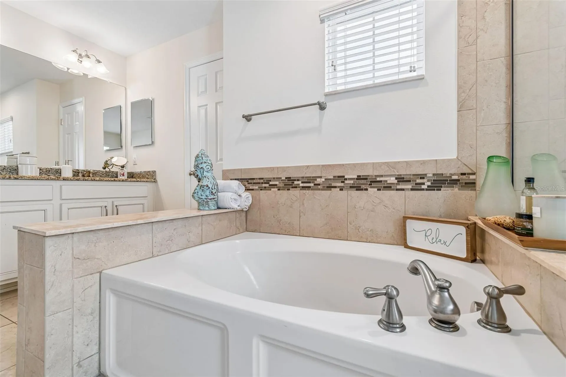 16214 Bayberry View Drive Lithia FL 33547