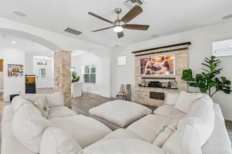 16214 Bayberry View Drive Lithia FL 33547