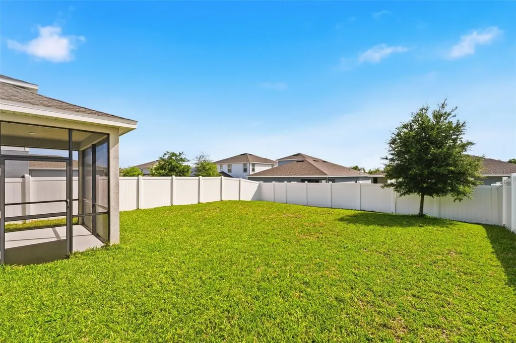 895 Sydney Street Davenport FL 33837