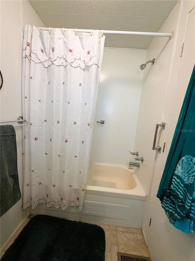 111 Chestnut Street Leesburg FL 34748