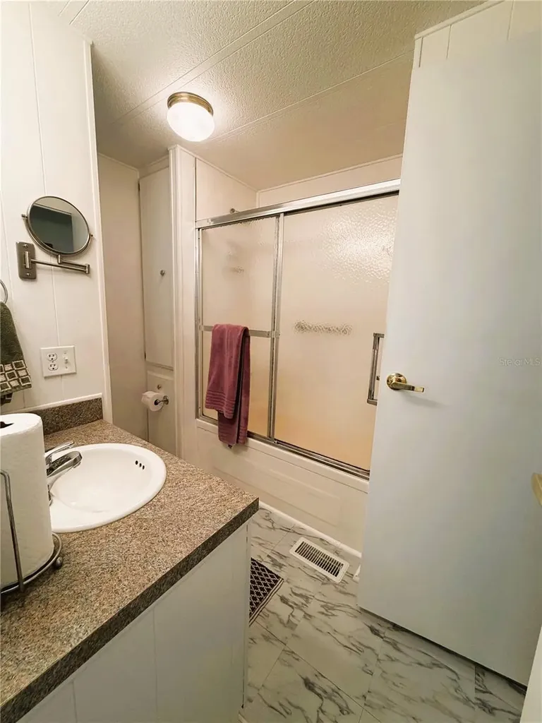111 Chestnut Street Leesburg FL 34748
