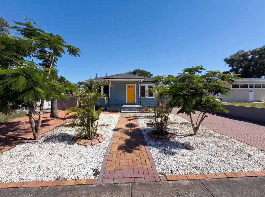 5005 Tangerine Avenue S Gulfport FL 33707