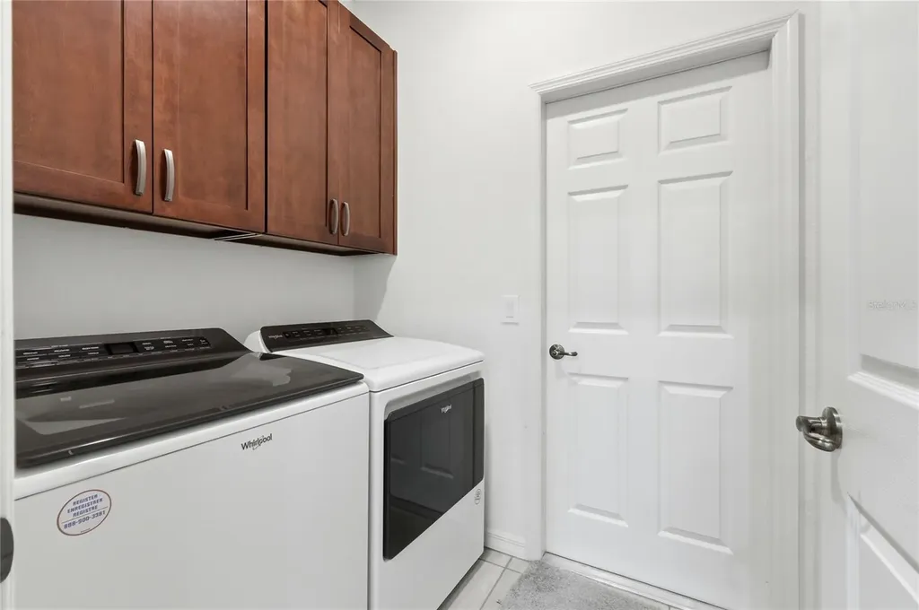 1033 Sawgrass Drive Winter Haven FL 33884