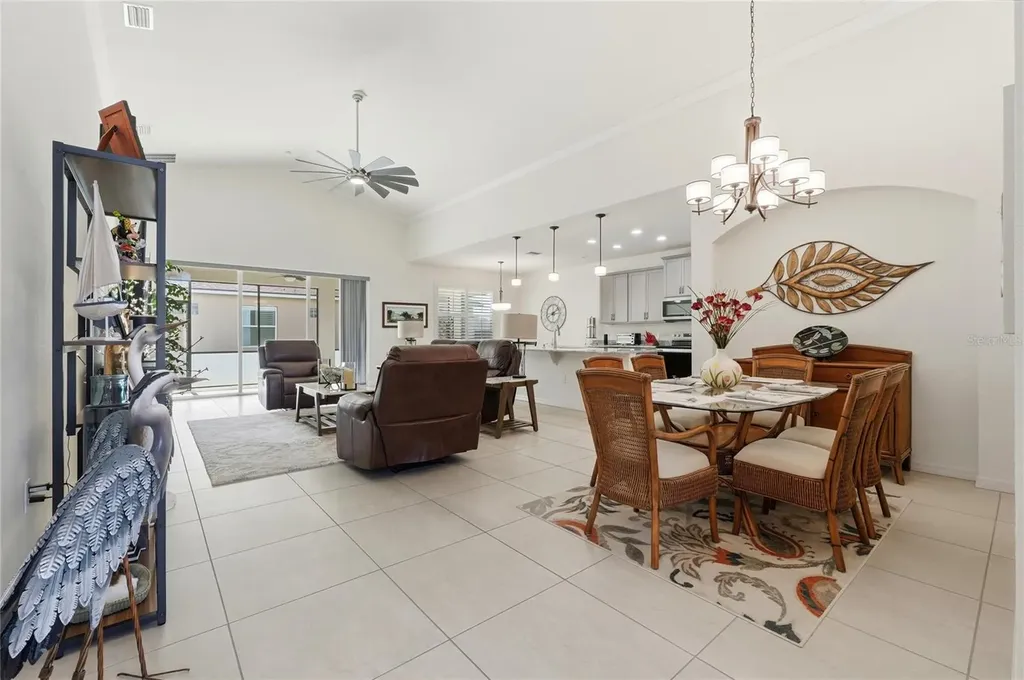 1033 Sawgrass Drive Winter Haven FL 33884