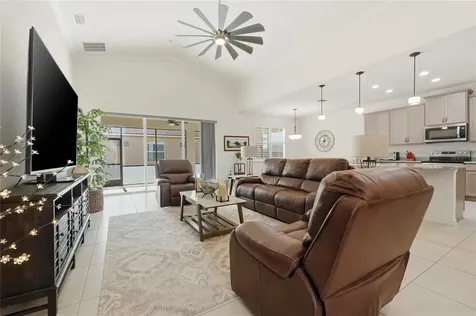 1033 Sawgrass Drive Winter Haven FL 33884