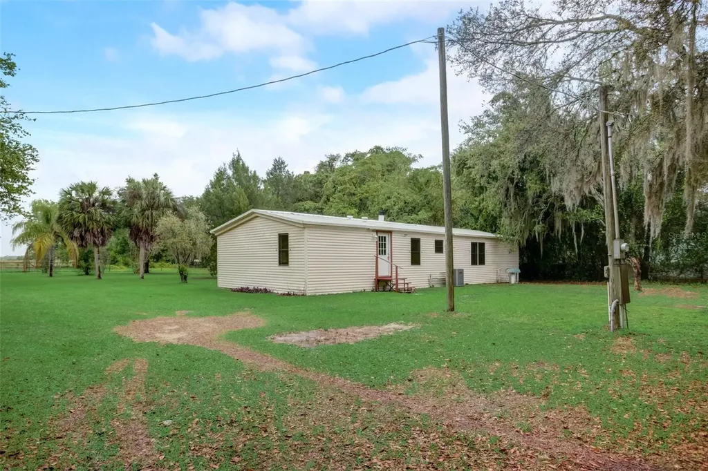 7119 State Road 33 Clermont FL 34714