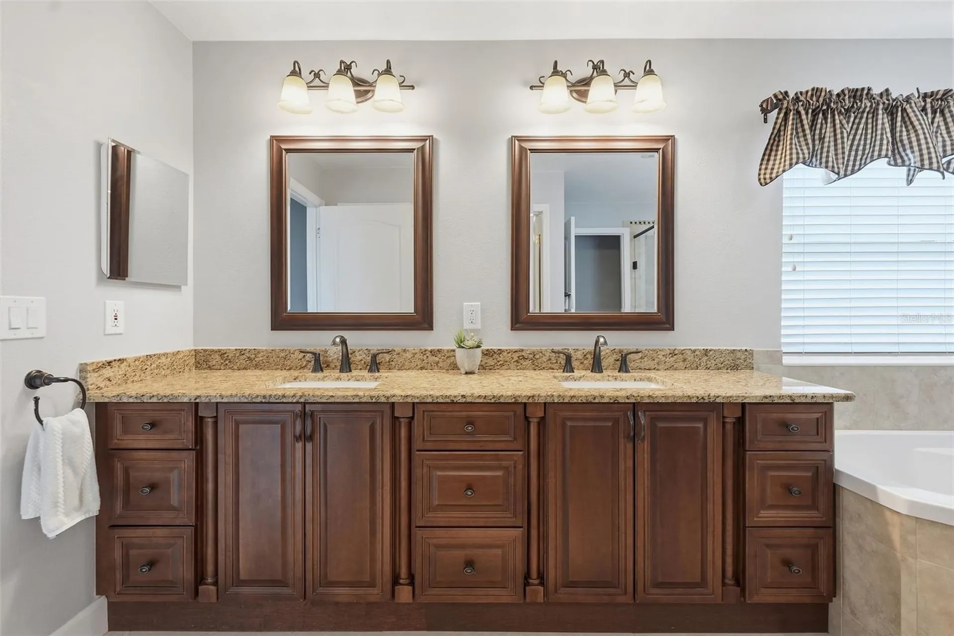 355 Ventura Drive Oldsmar FL 34677