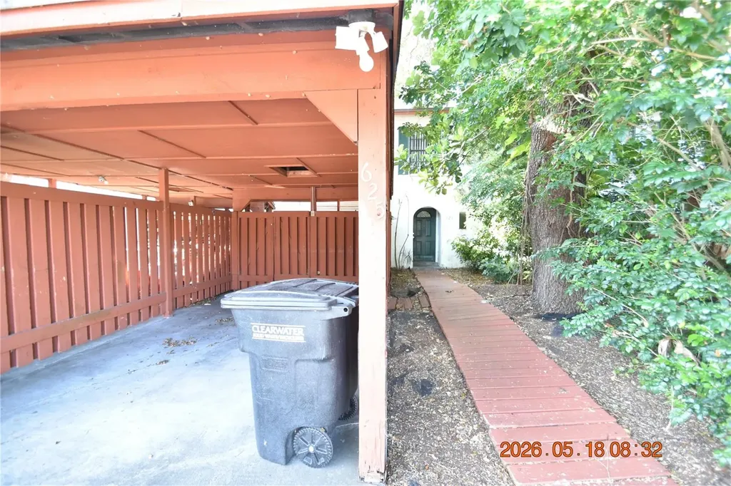 625 Fairwood Forest Drive Clearwater FL 33759