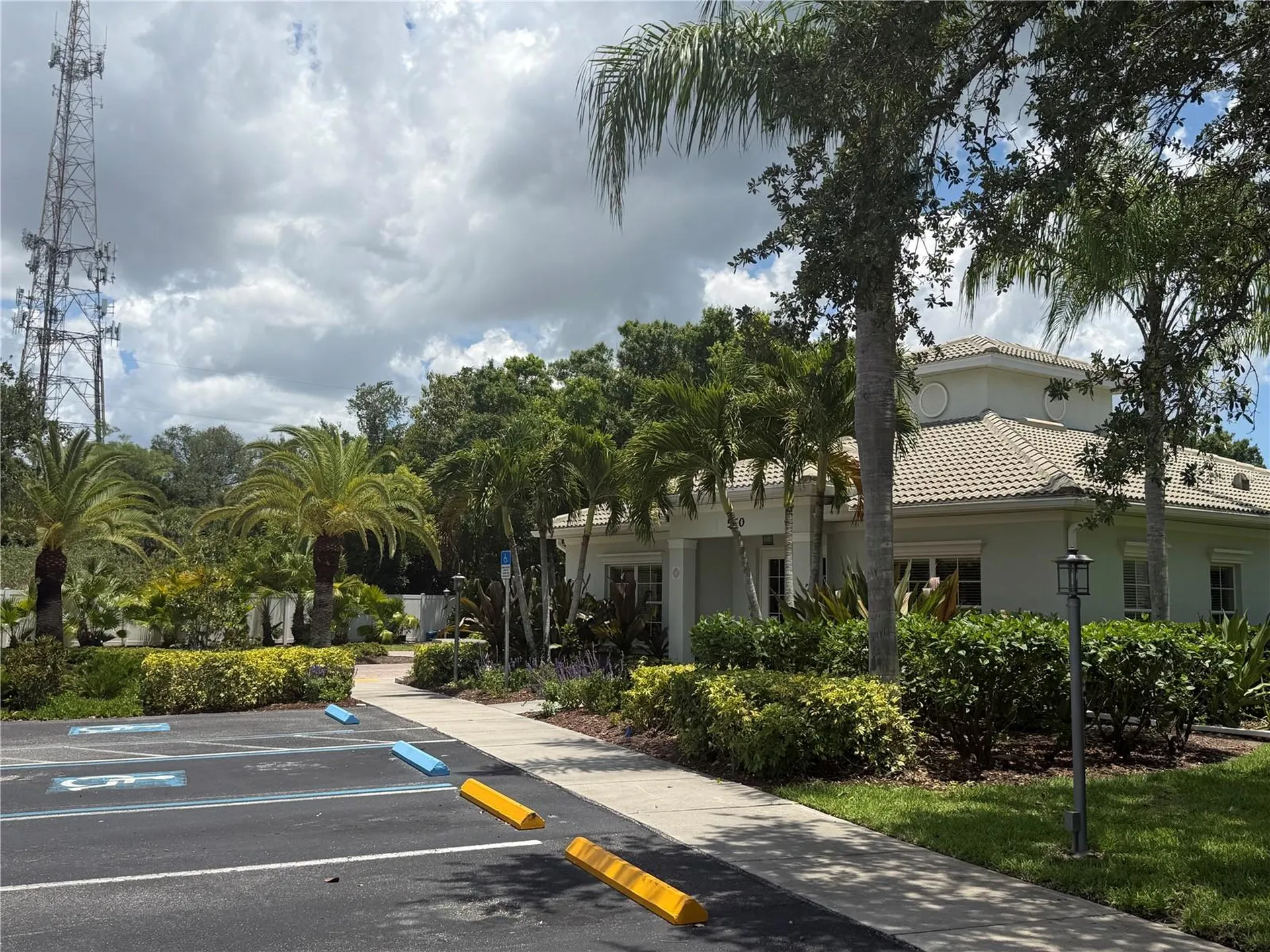 600 Gardens Edge Drive Venice FL 34285