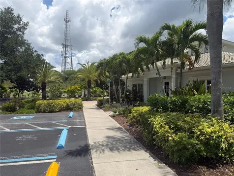 600 Gardens Edge Drive Venice FL 34285
