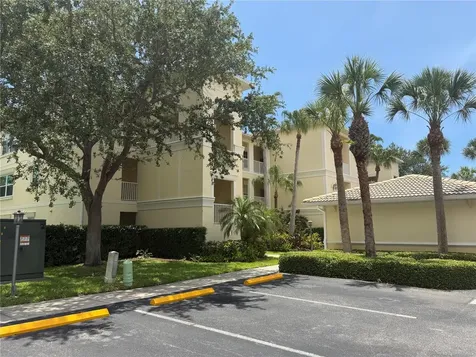 600 Gardens Edge Drive Venice FL 34285