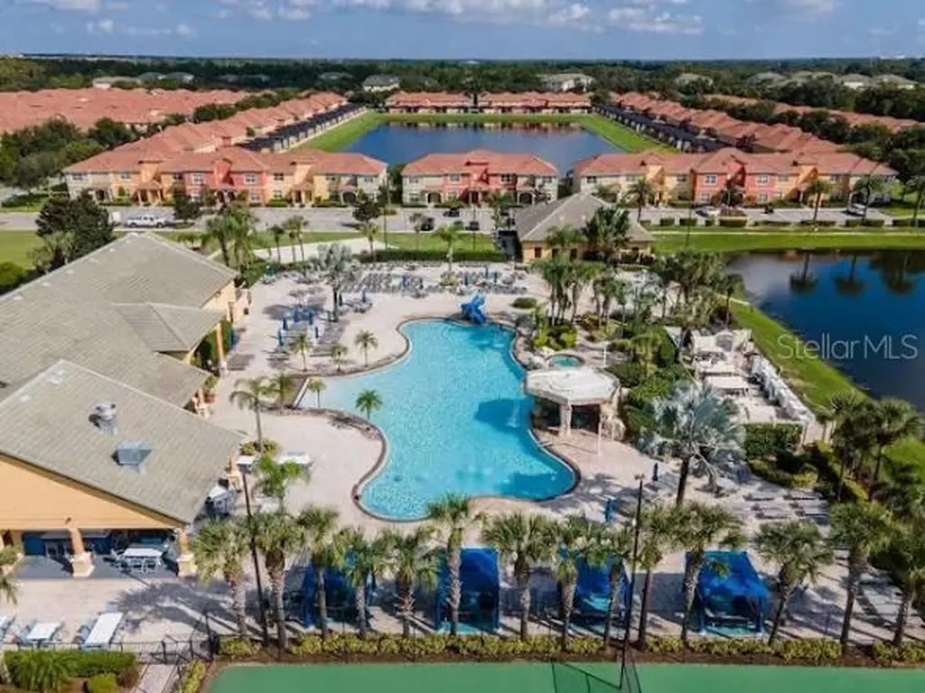 8977 Bismarck Palm Road Kissimmee FL 34747