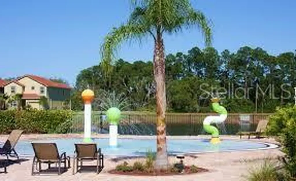 8977 Bismarck Palm Road Kissimmee FL 34747