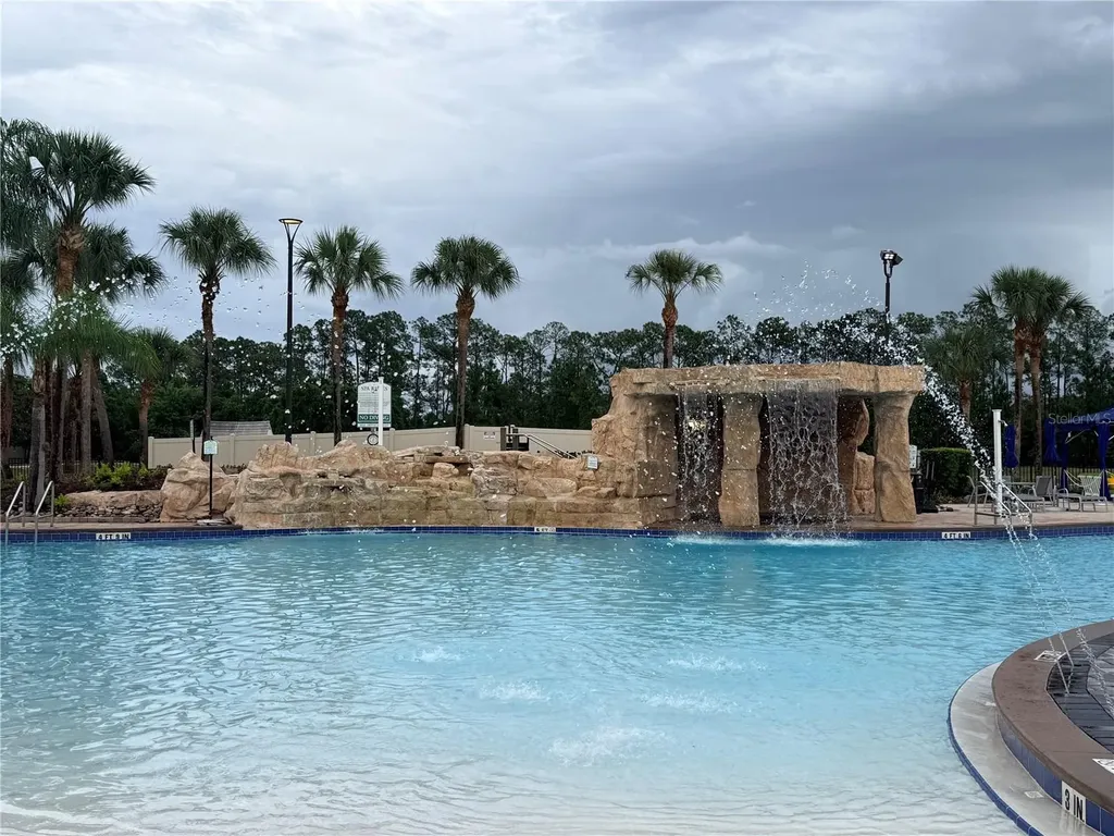 8977 Bismarck Palm Road Kissimmee FL 34747