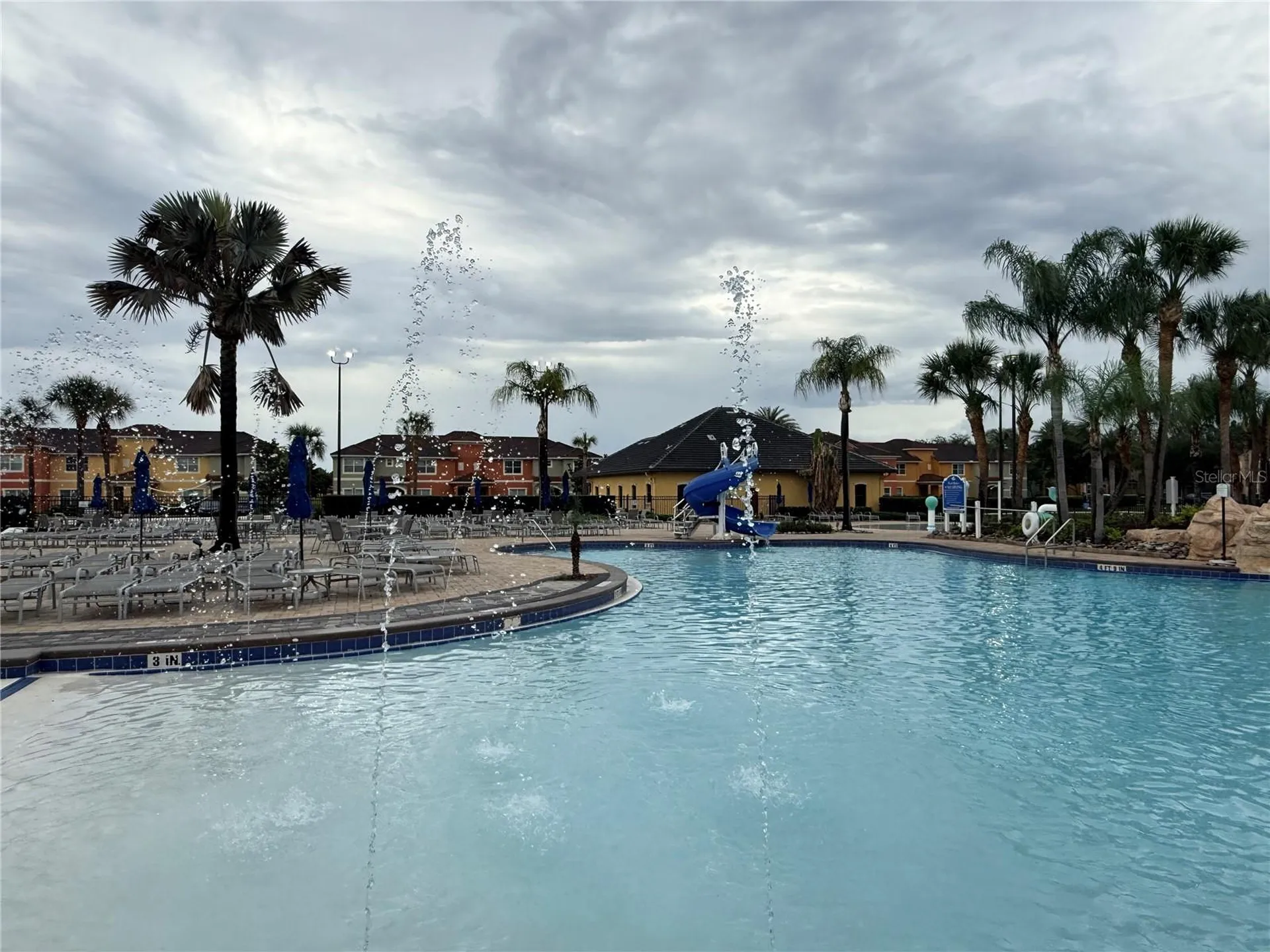 8977 Bismarck Palm Road Kissimmee FL 34747