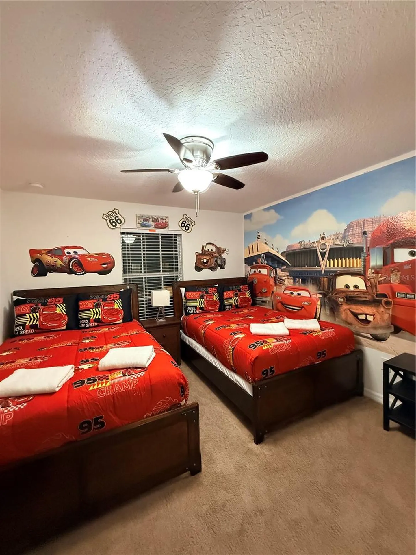 8977 Bismarck Palm Road Kissimmee FL 34747