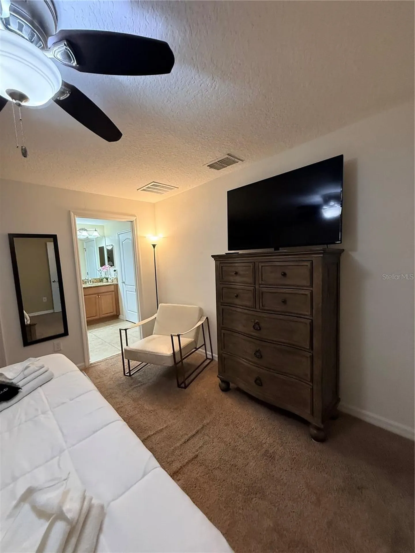 8977 Bismarck Palm Road Kissimmee FL 34747