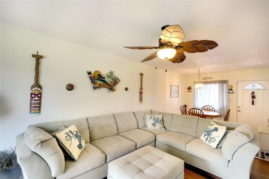 2449 Flamingo Boulevard Bradenton FL 34207