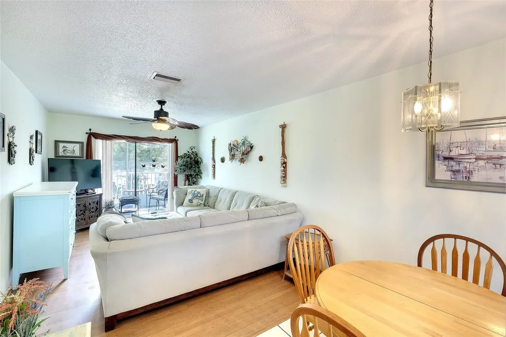 2449 Flamingo Boulevard Bradenton FL 34207