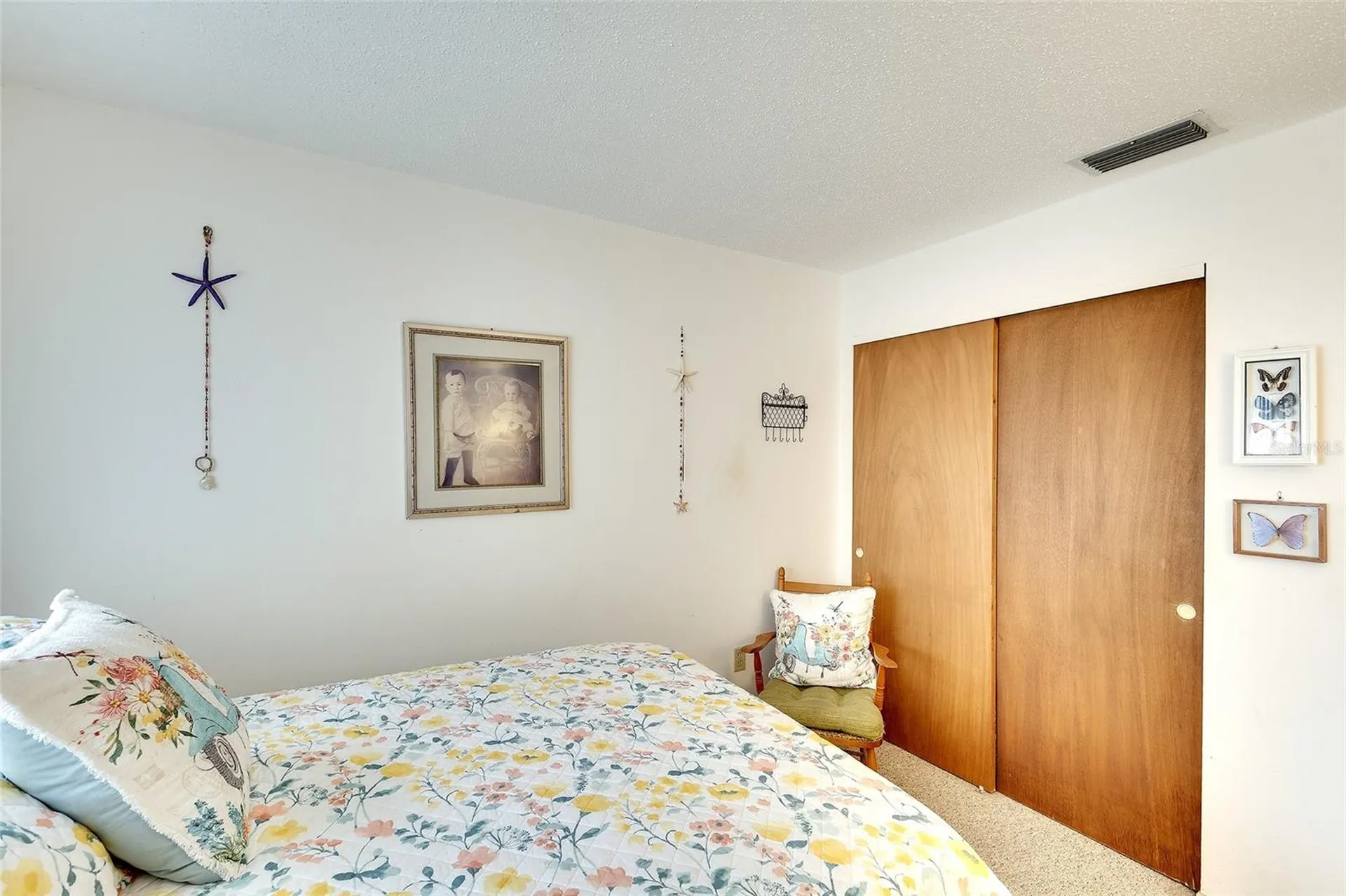 2449 Flamingo Boulevard Bradenton FL 34207