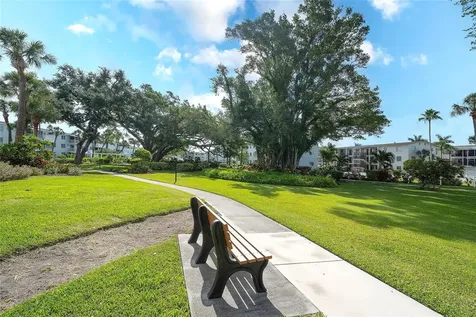 2449 Flamingo Boulevard Bradenton FL 34207