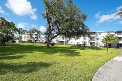 2449 Flamingo Boulevard Bradenton FL 34207