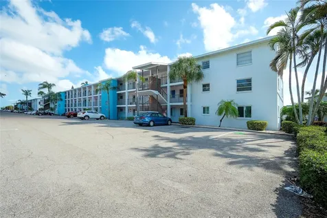 2449 Flamingo Boulevard Bradenton FL 34207