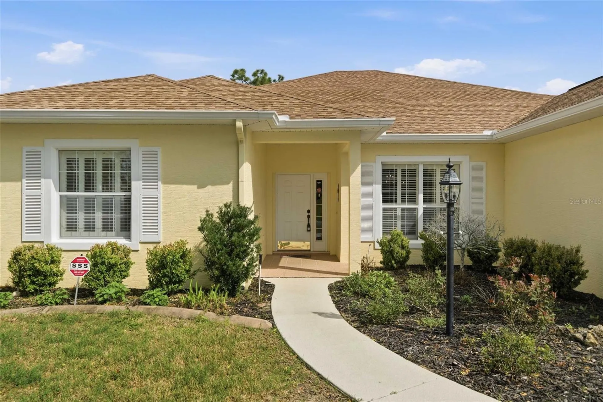 39 W Amalfi Court Beverly Hills FL 34465
