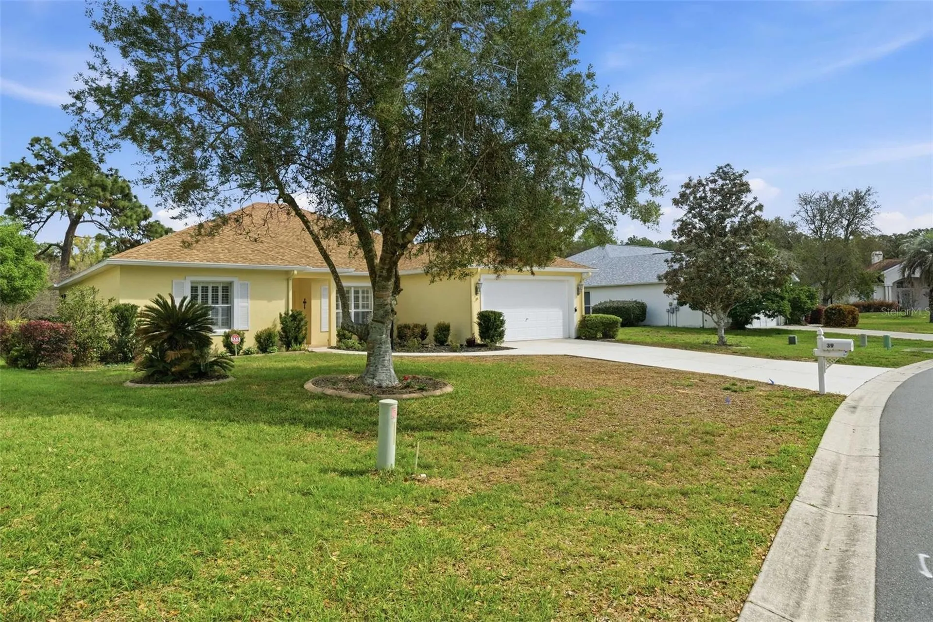 39 W Amalfi Court Beverly Hills FL 34465