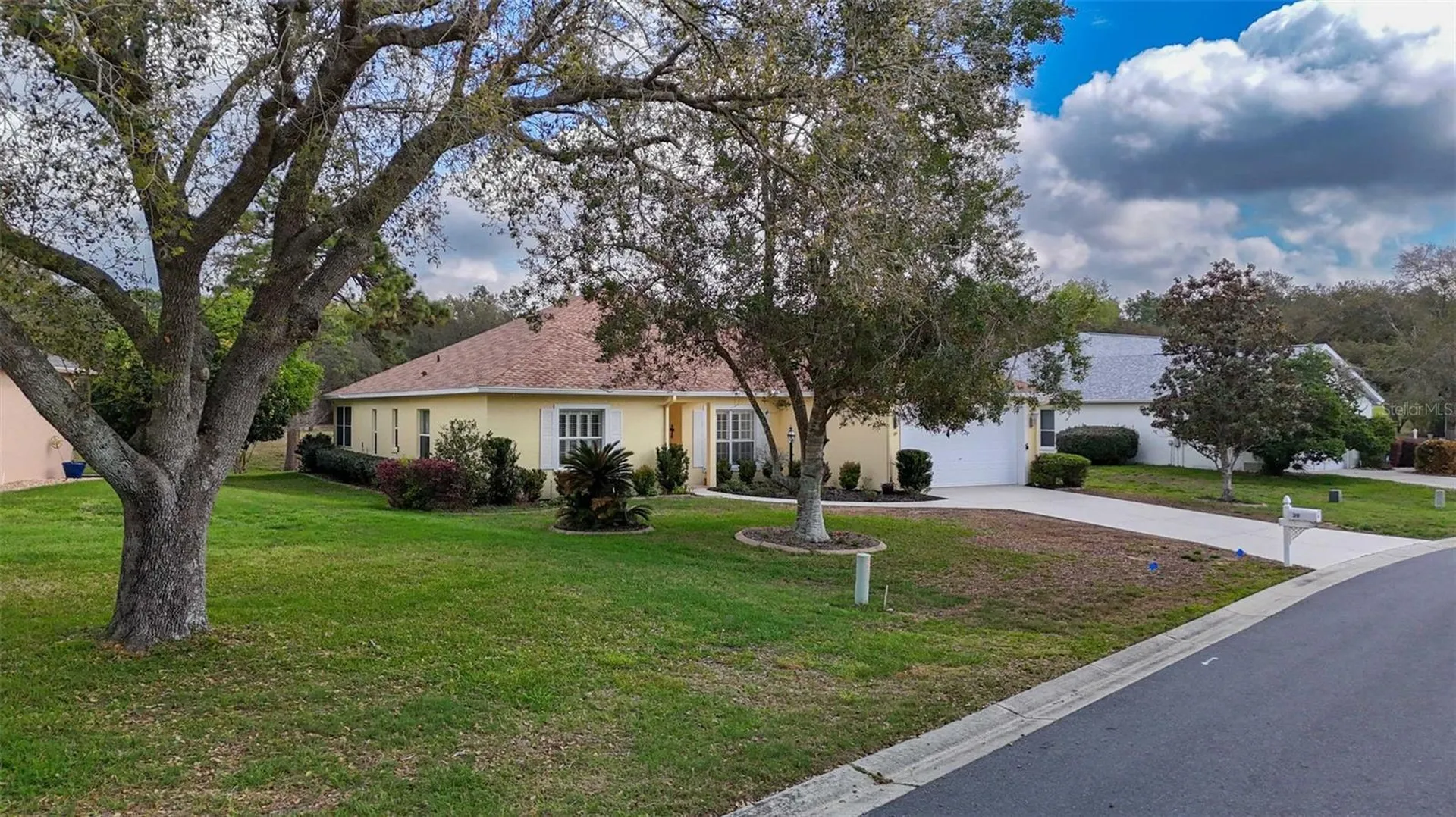 39 W Amalfi Court Beverly Hills FL 34465