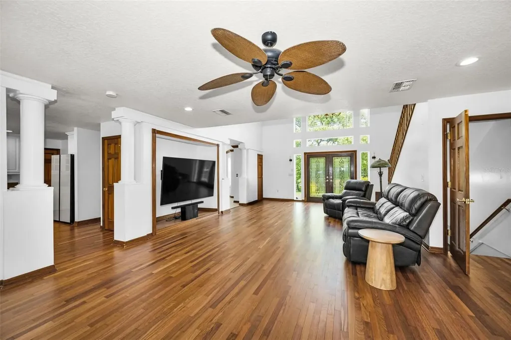 11046 Lakeview Drive New Port Richey FL 34654