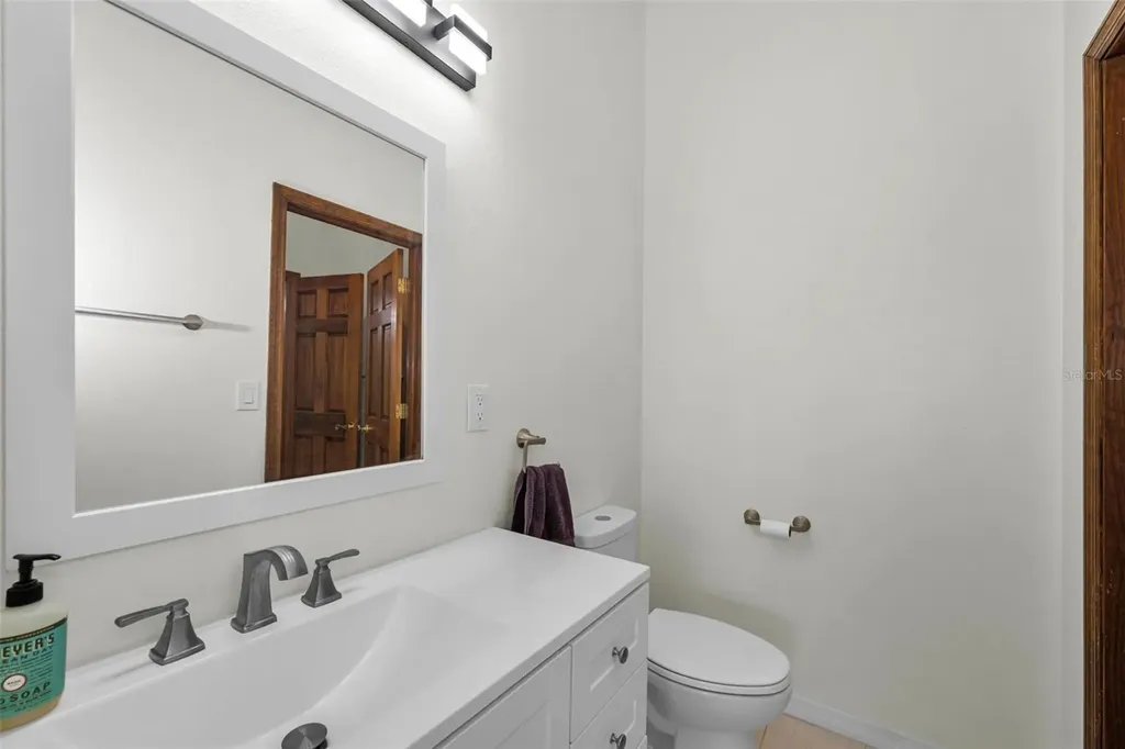11046 Lakeview Drive New Port Richey FL 34654