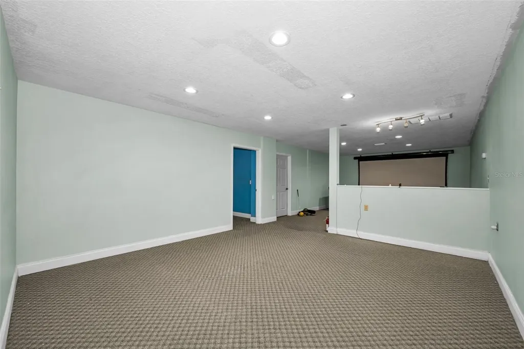 11046 Lakeview Drive New Port Richey FL 34654