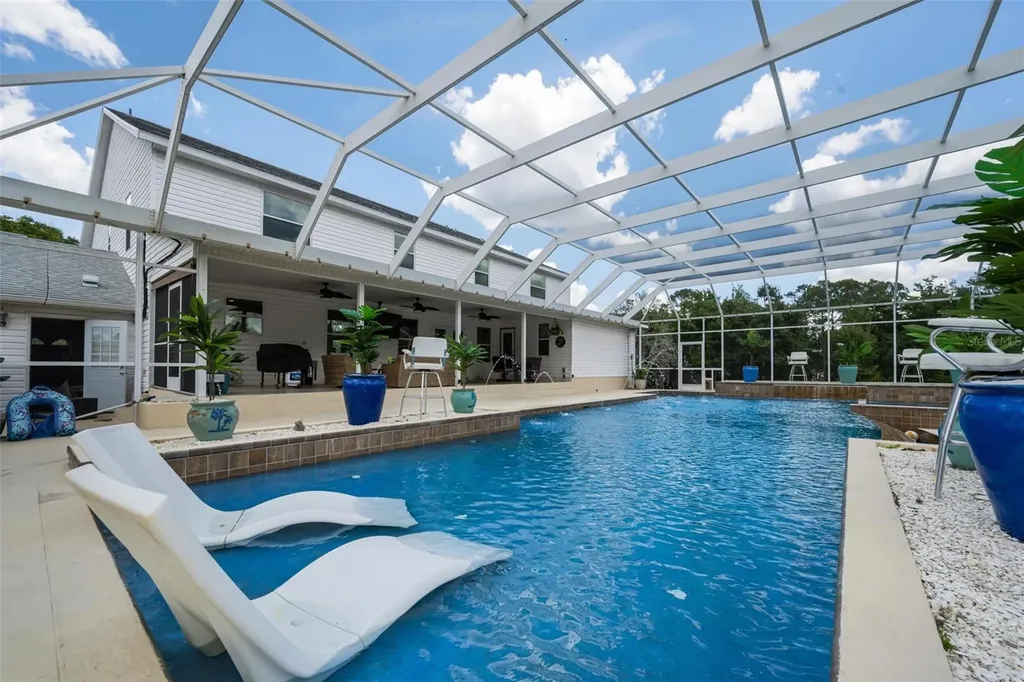 11046 Lakeview Drive New Port Richey FL 34654