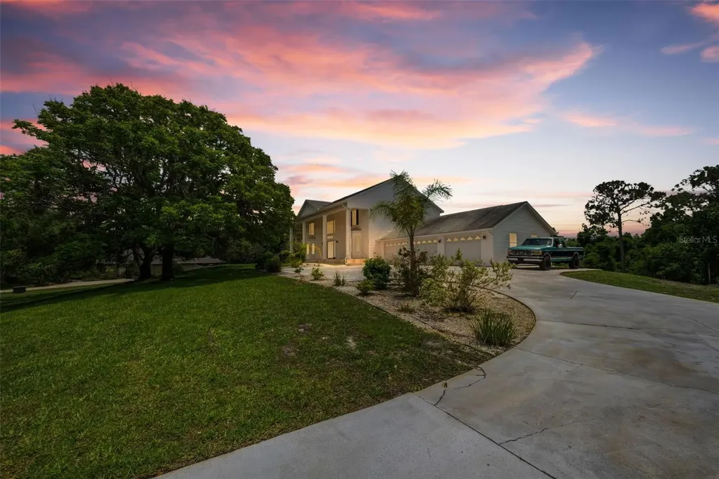 11046 Lakeview Drive New Port Richey FL 34654