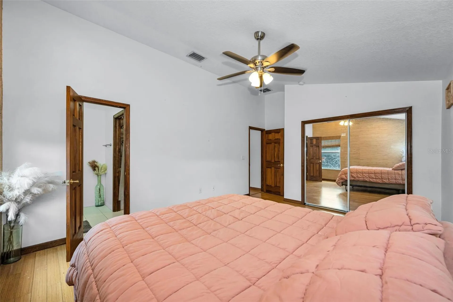 11046 Lakeview Drive New Port Richey FL 34654