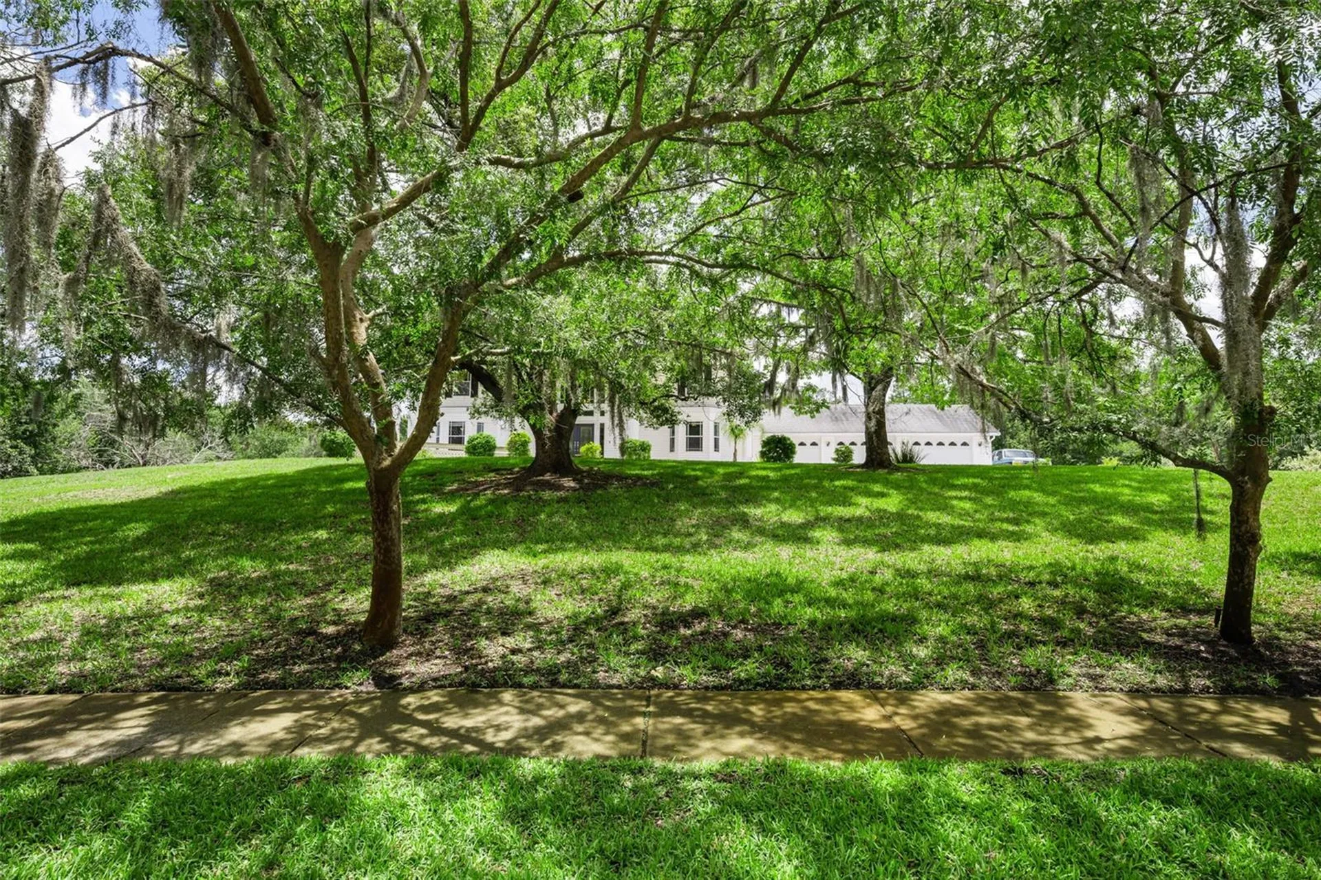 11046 Lakeview Drive New Port Richey FL 34654