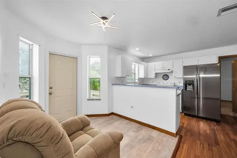 11046 Lakeview Drive New Port Richey FL 34654